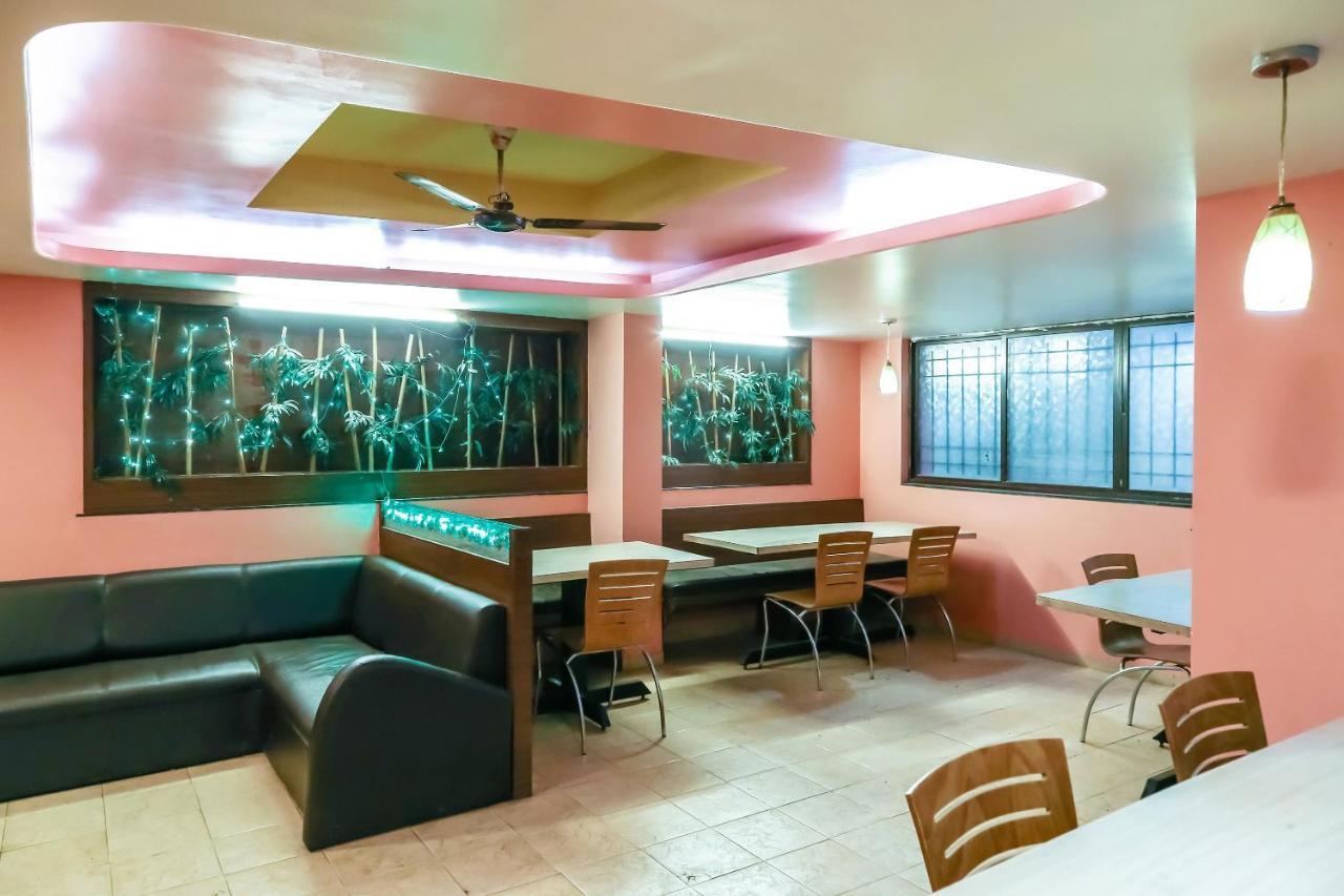 Flagship Eon Studio Apartments Mangvadi エクステリア 写真